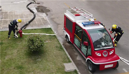 錦旗2_副本.jpg 錦旗2_副本.jpg