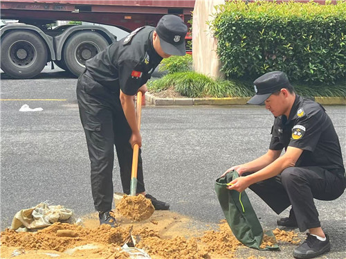 臺風3_副本.jpg 臺風3_副本.jpg