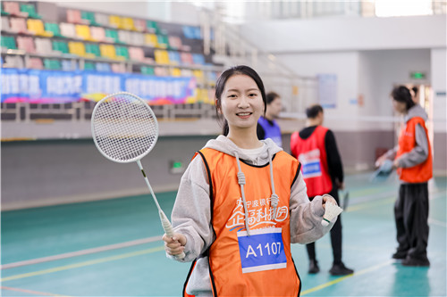 羽毛球 (3)_副本.jpg 羽毛球 (3)_副本.jpg